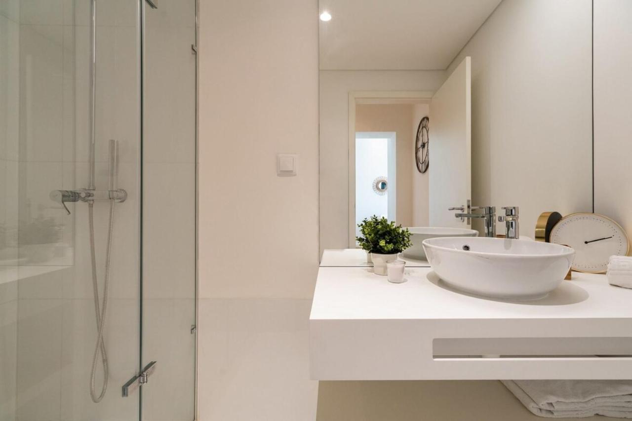 Spacious Studio In Lisbon Luaran gambar