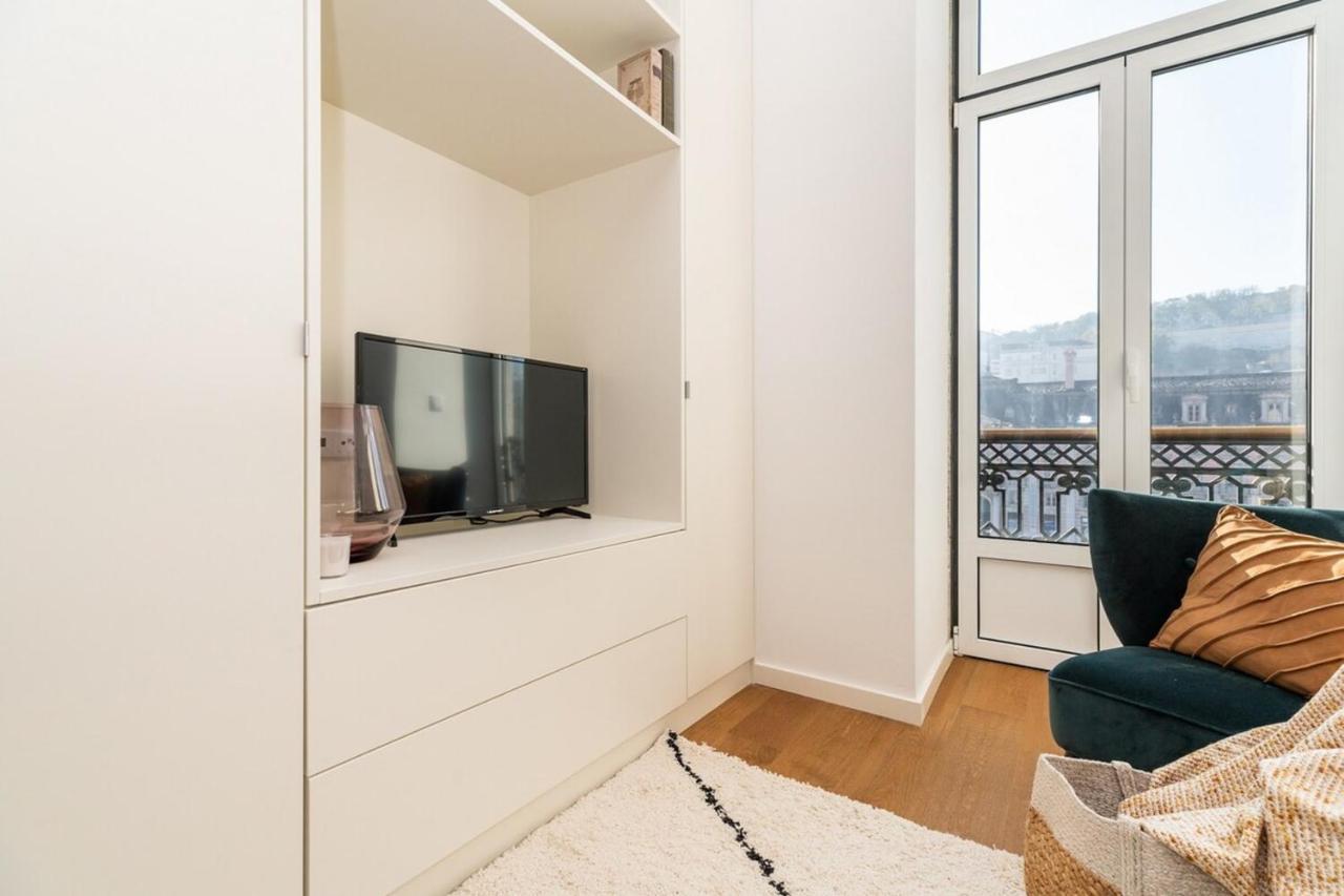Spacious Studio In Lisbon Luaran gambar